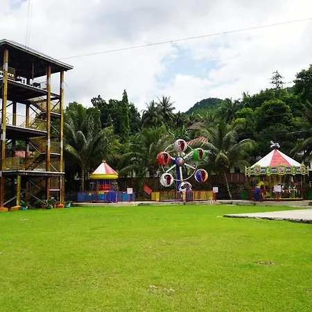Hidden Valley Mountain And Wavepool Resort