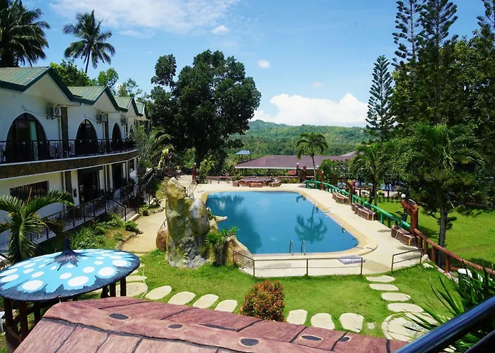 Hidden Valley Mountain And Wavepool Pinamungahan