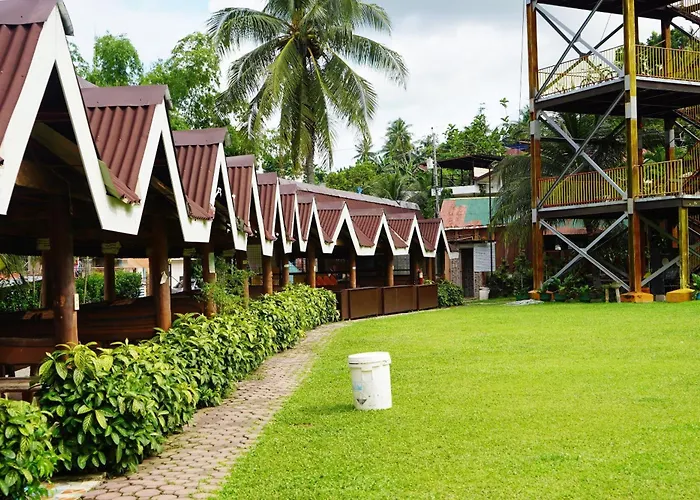 Resort Hidden Valley Mountain And Wavepool Pinamungahan