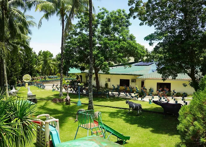 Resort Hidden Valley Mountain And Wavepool 3*