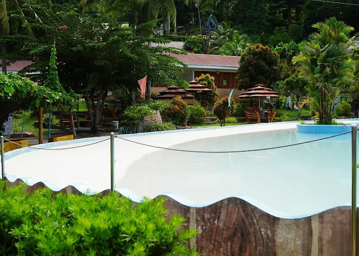 Resort Hidden Valley Mountain And Wavepool 3*